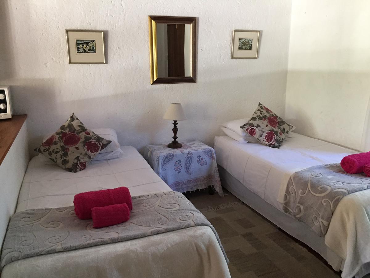 Haven Of Peace And Garden Cottage Hermanus Esterno foto