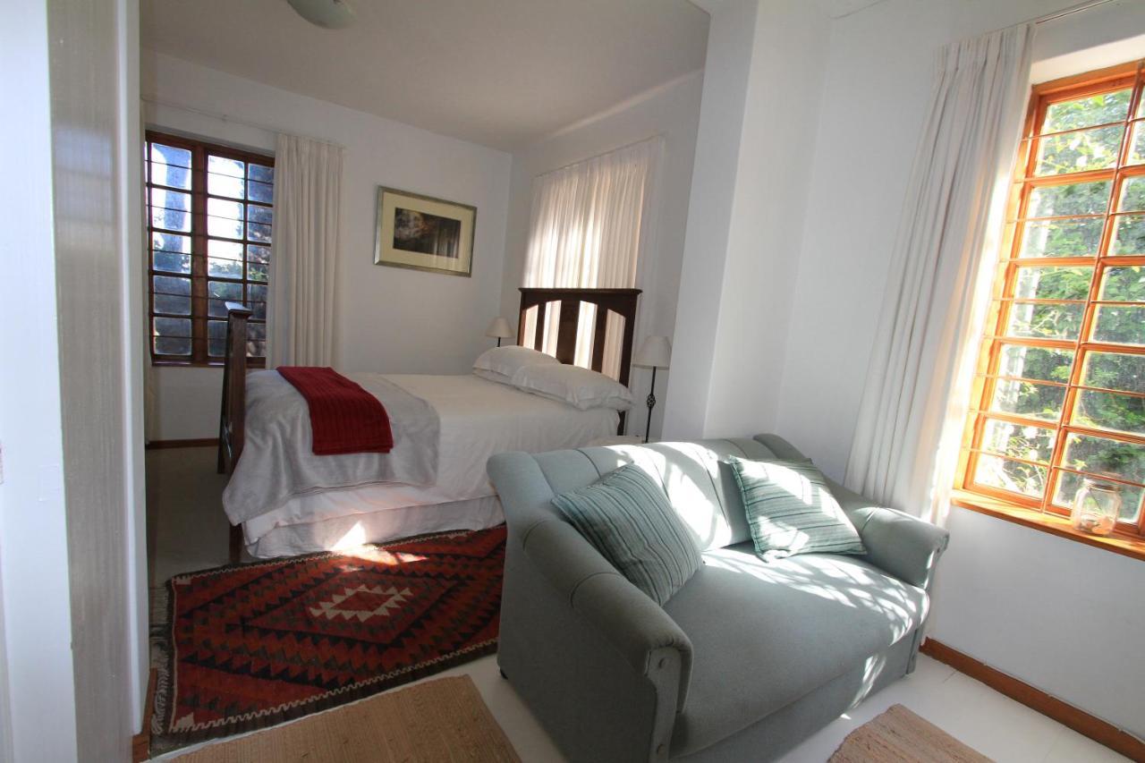 Haven Of Peace And Garden Cottage Hermanus Esterno foto